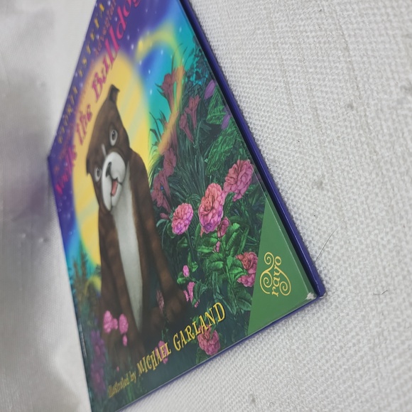 3/$10 Noelle the Bulldog - Picture 6 of 12